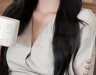 秀人网 – 当柚柚小奶瓶遇上网袜,神仙图包!别犹豫,赶紧下载吧!