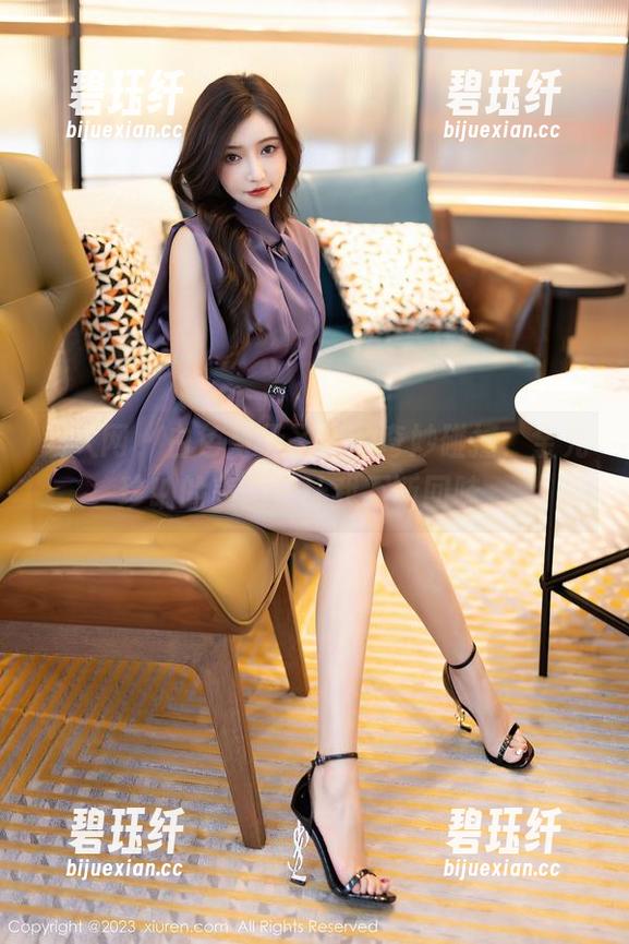 秀人网 - 白色与无圣光的奇妙碰撞，金允珍呐的美图竟让我不断回味。