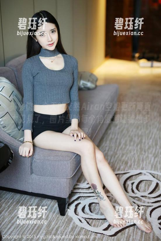 美媛馆-艾然Airan 美媛馆 - 今天的艾然Airan空姐更新简直太犯规了,图片里的每个角度都让我想多看几眼!