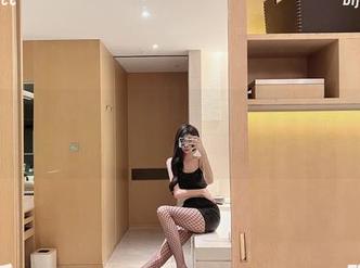 微密圈 – 谁说比基尼只是夏季专属？葛征写真集里的每一张原图，都让人想要延续这个季节！