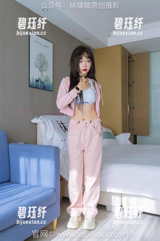 袜啵啵-奶油 袜啵啵 - 图集福利一网打尽,看看奶油的平底鞋穿出什么花样!