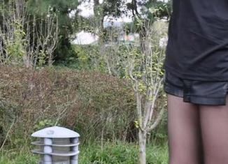 袜啵啵 – 小沫的裸足花絮版：写真图片，简单啊，就像夏天的微风。