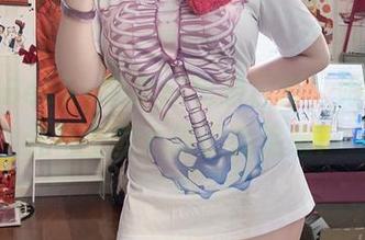 贝贝琪Becky带你探秘明日奈,她的写真连吃土的心情都能治愈!
