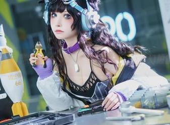 超级小禾儿和她的白裙：在夏日阳光下，梦幻般的套图