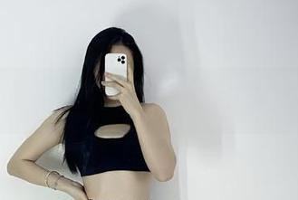微密圈 – 看到铁锤姐姐的毛衣图包，我的生活似乎多了点温暖，但还是一头雾水！