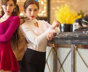 青豆客 – 梓萱Crystal的双马尾写真，简直是我的心头好，美图好像有种魔力。