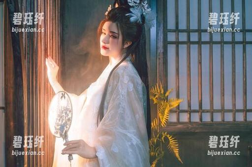 鹿八岁baby 鹿八岁baby原图放送:每一帧肉丝都在诉说故事!