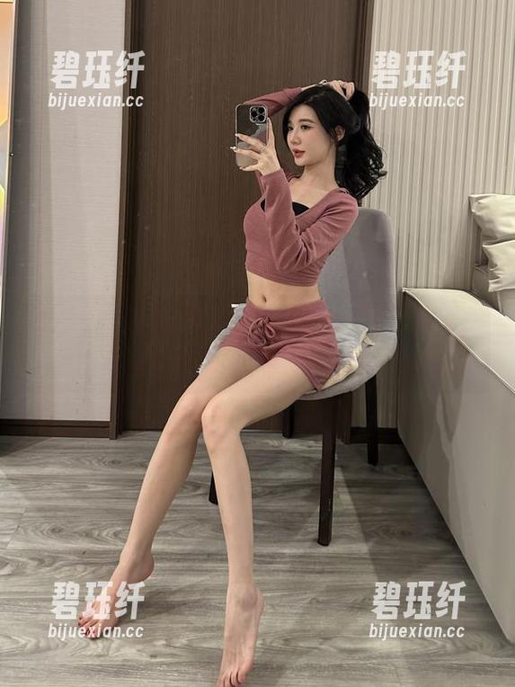 微密圈 - 私拍界的探险家——黎允熙baby的比基尼美图等你来解锁！