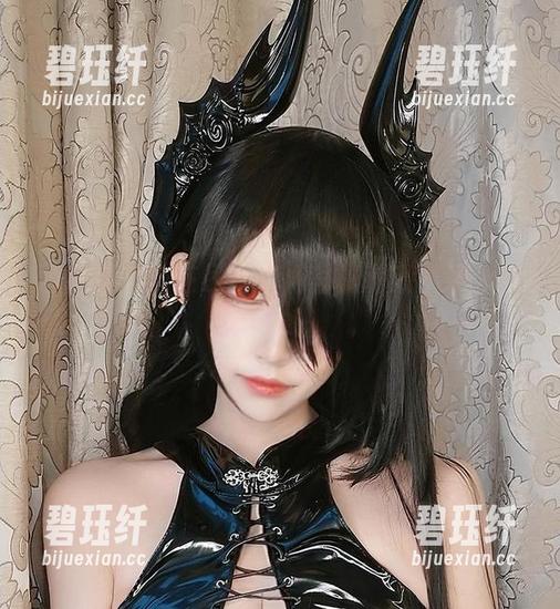 黑白御猫的在线日常，写真游戏不那么简单